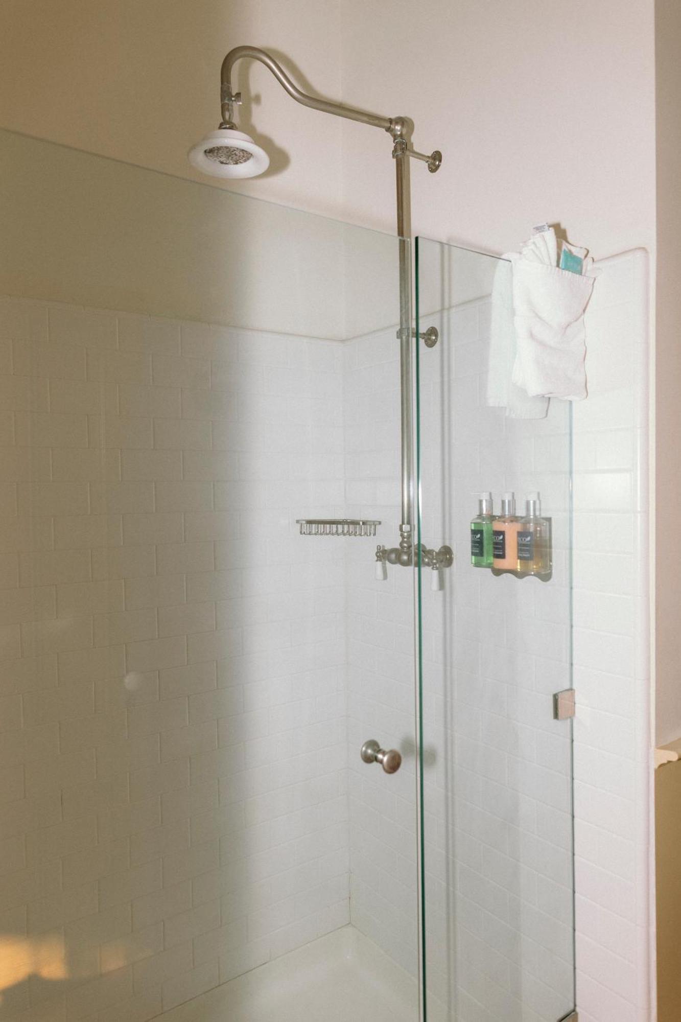 Quarto Queen com Vista para o Jardim