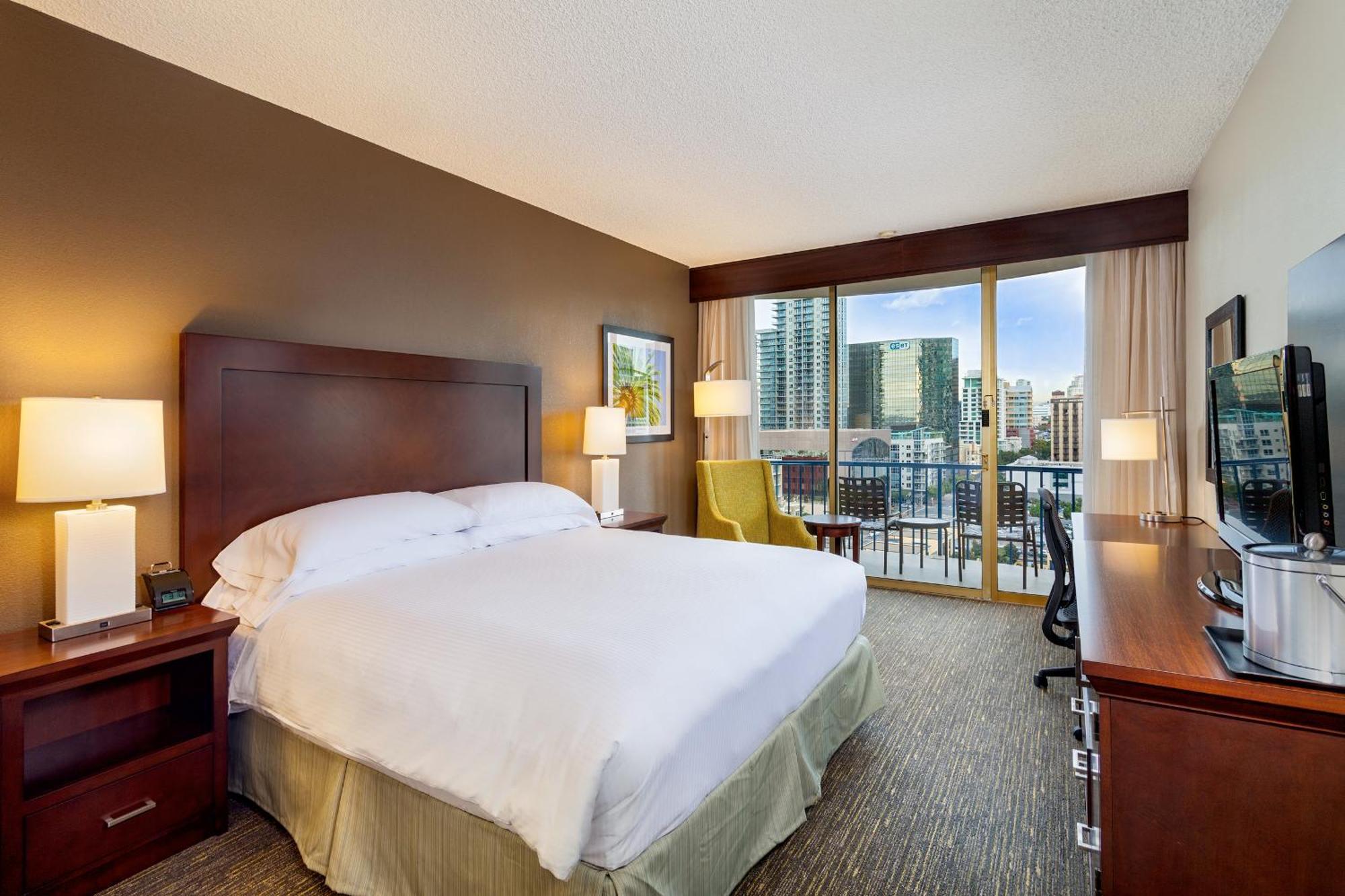 Quarto Superior com Cama King-size e Vista Panorâmica - Não Fumantes