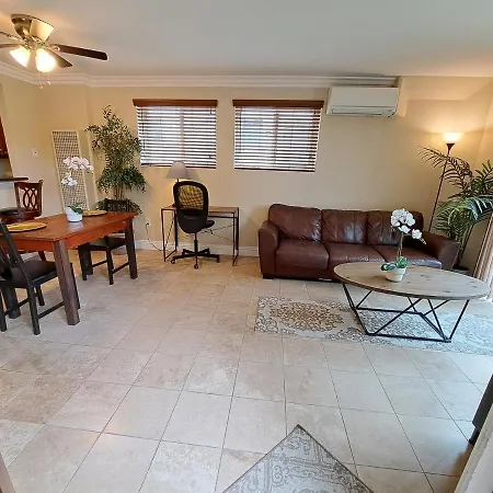 Venetian La Jolla One Bedroom Condo Luxury Furnished Near Beach And Utc Mall-3